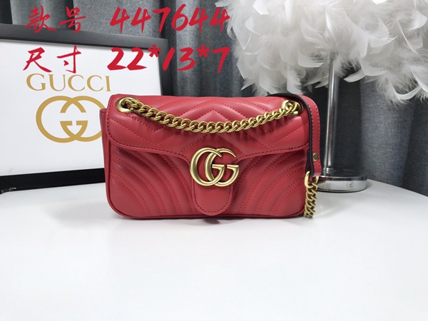 激安グッチバッグコピー正面デザイン